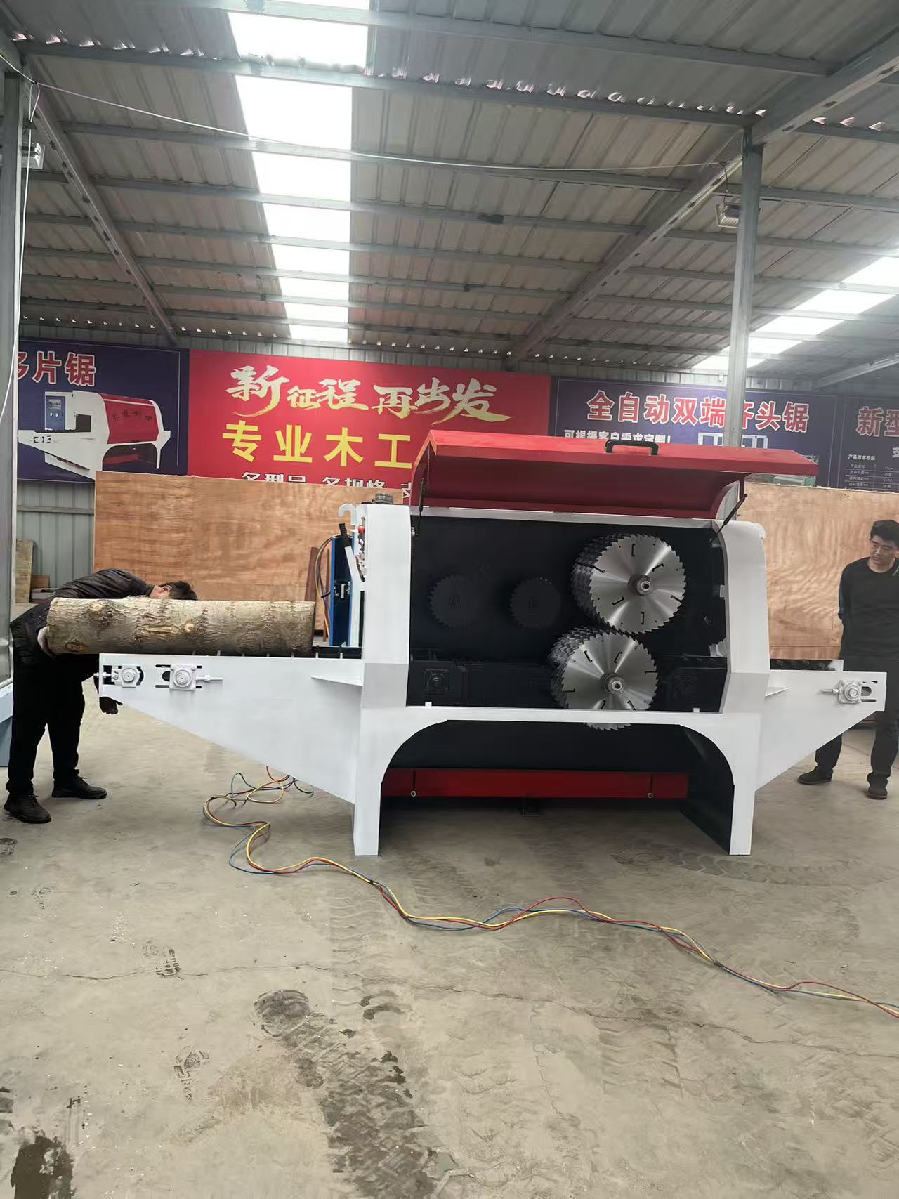 圆木多片锯成为木材加工厂标配，大幅提升原木加工收益