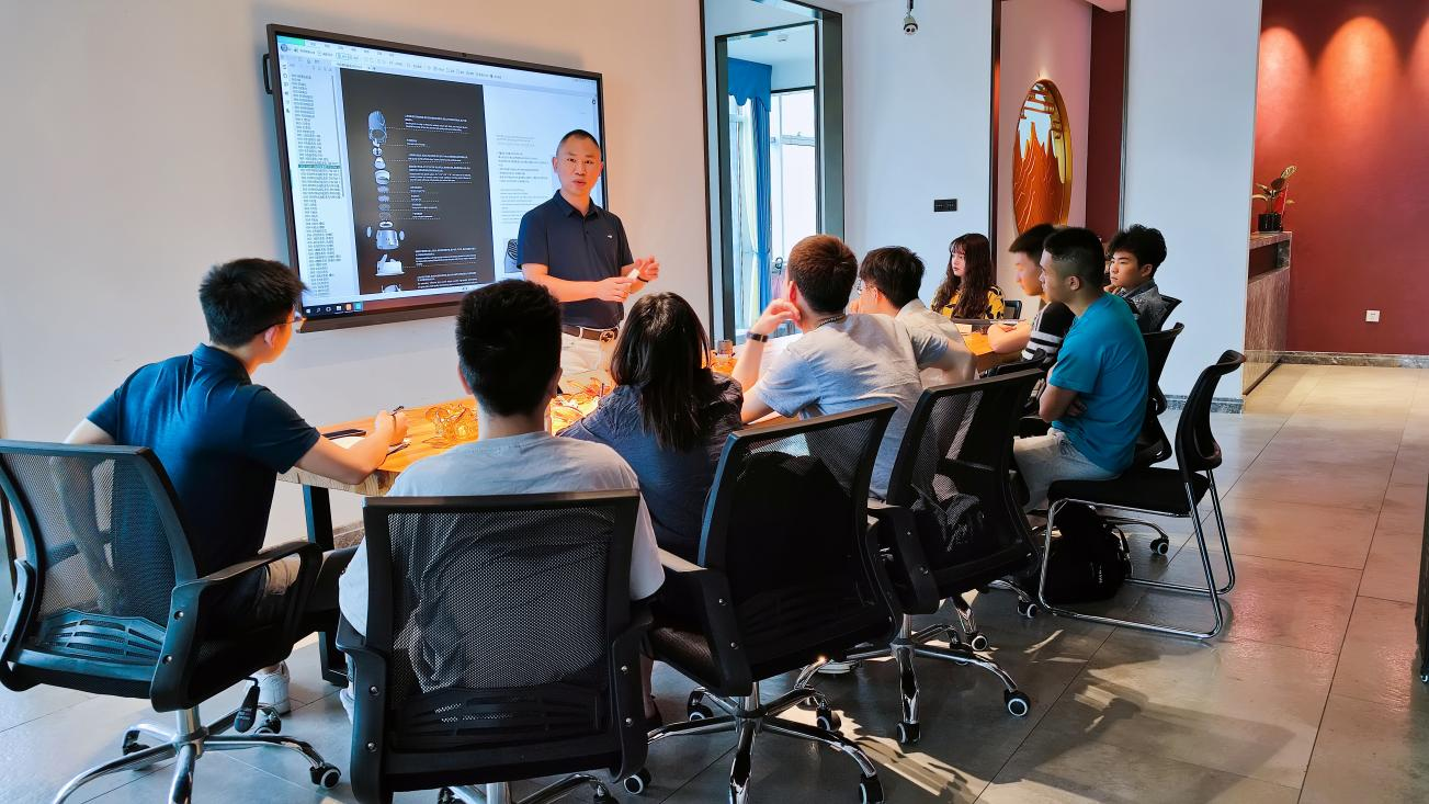 “六神归位”筑壁垒——湖南华艺解锁全链条服务核心密码