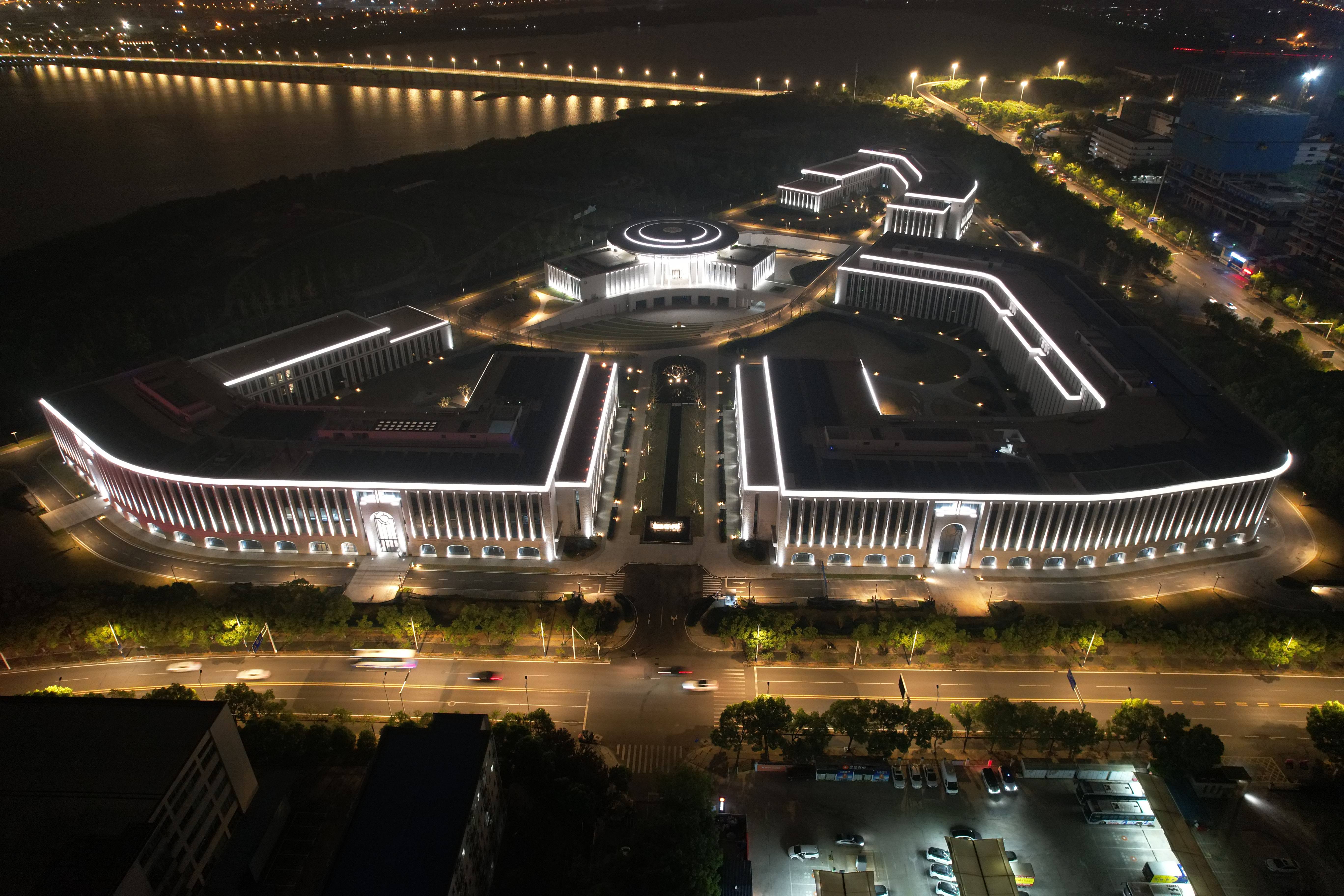 东软武汉科技园项目泛光照明工程