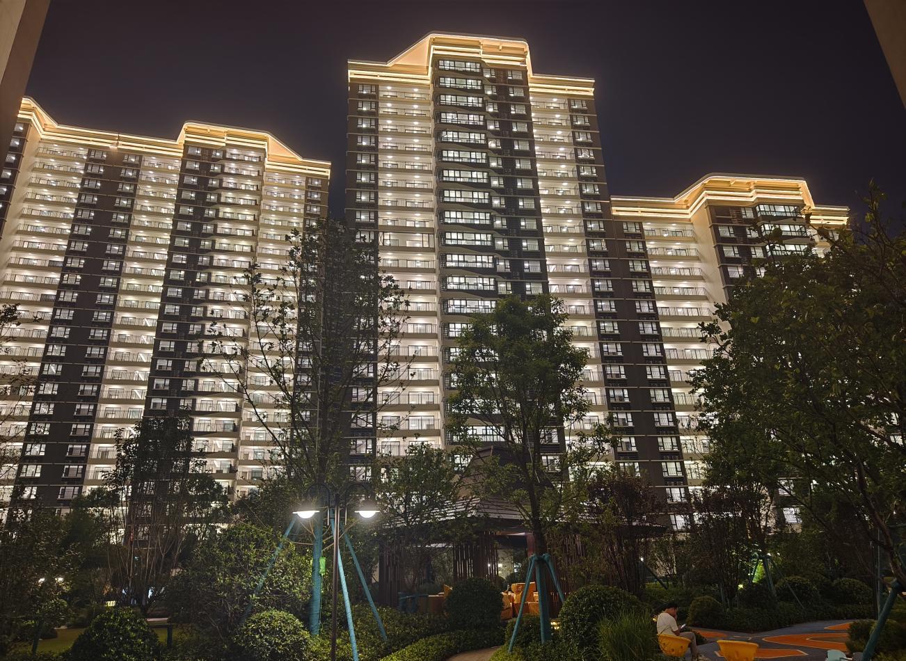 滨江1913楼宇亮化