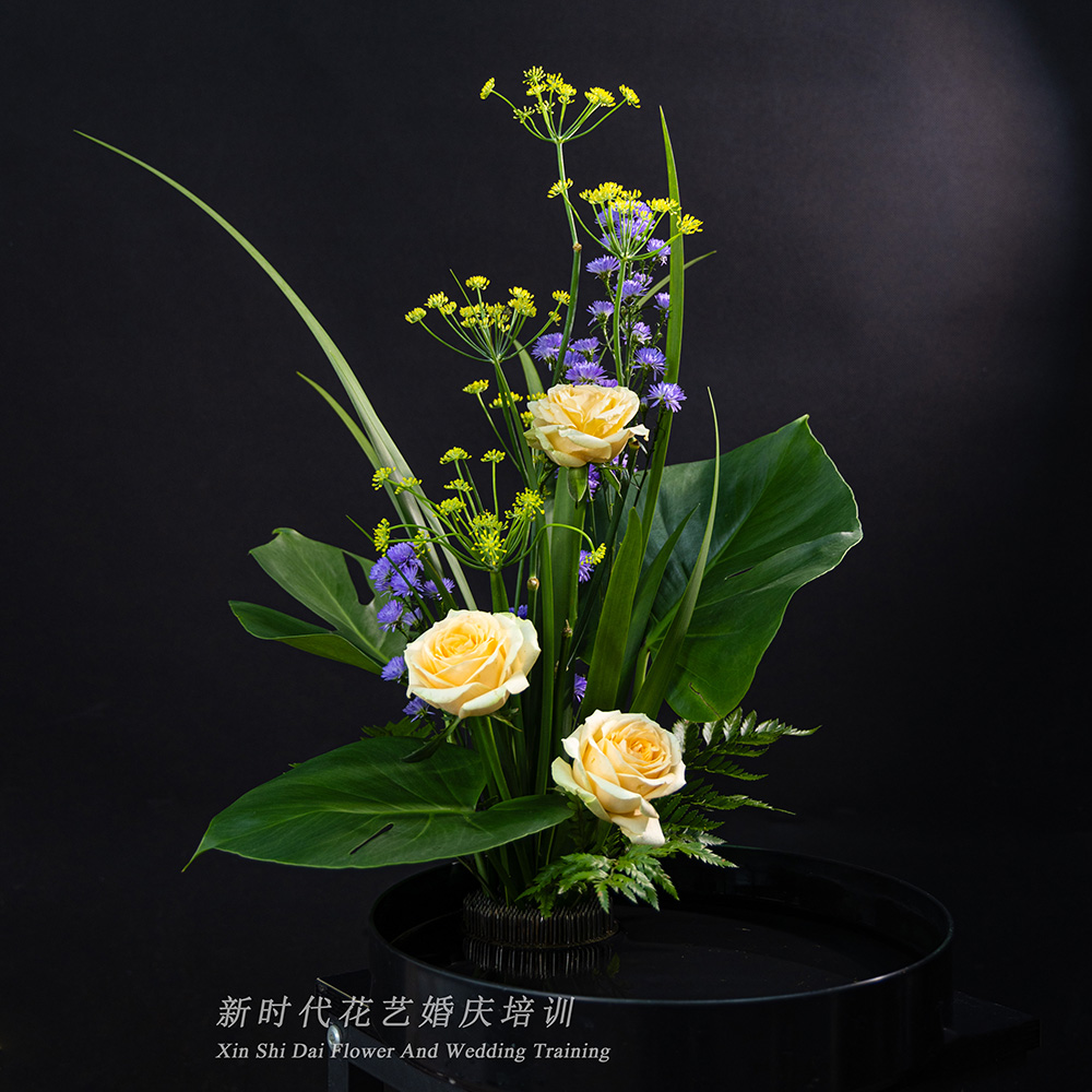 开花店研修班插花作品4