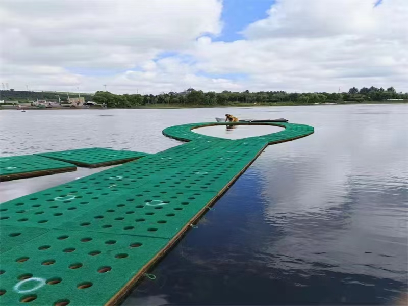 生态浮岛