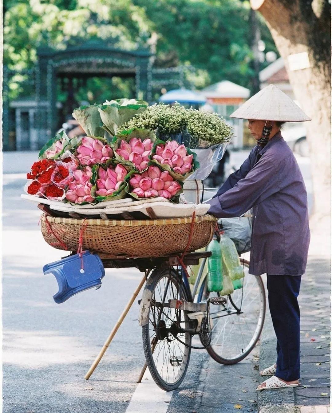 我们也是街边卖开始