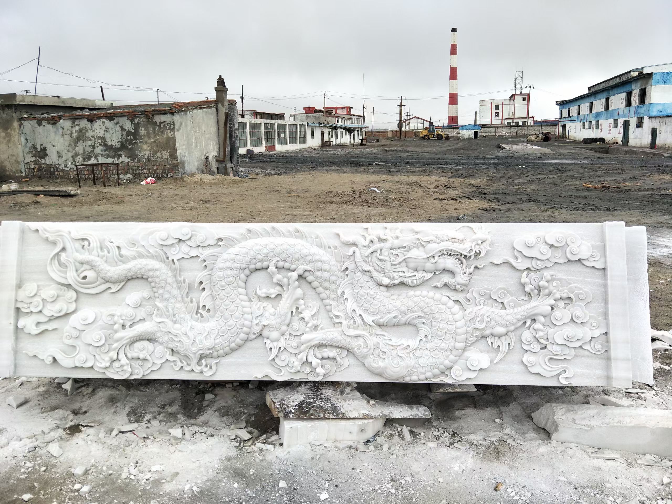 龙壁石浮雕