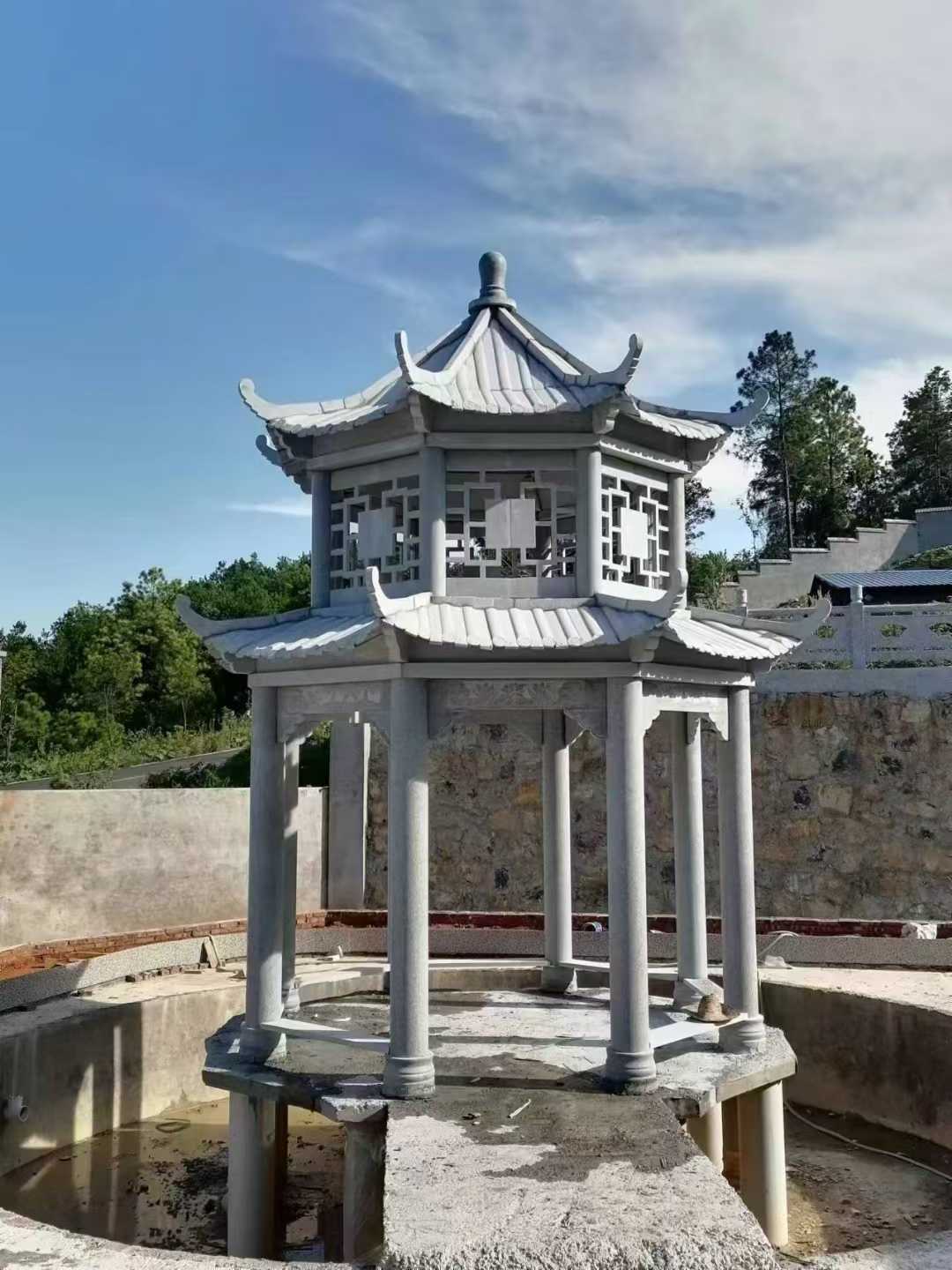 石雕凉亭