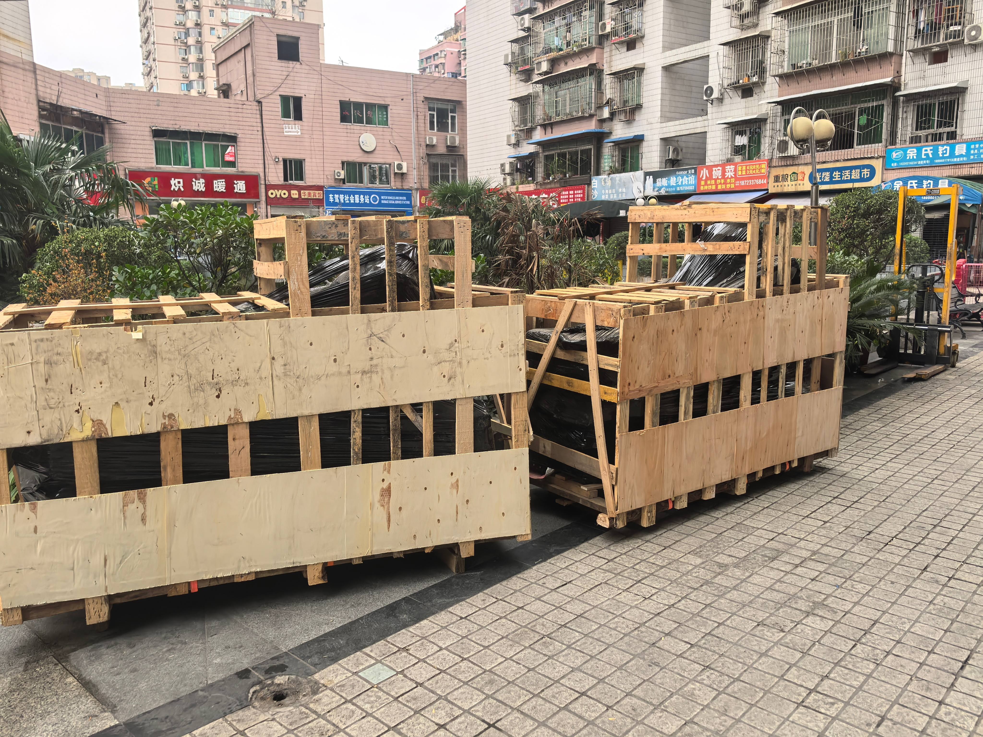 摩托车木架打包