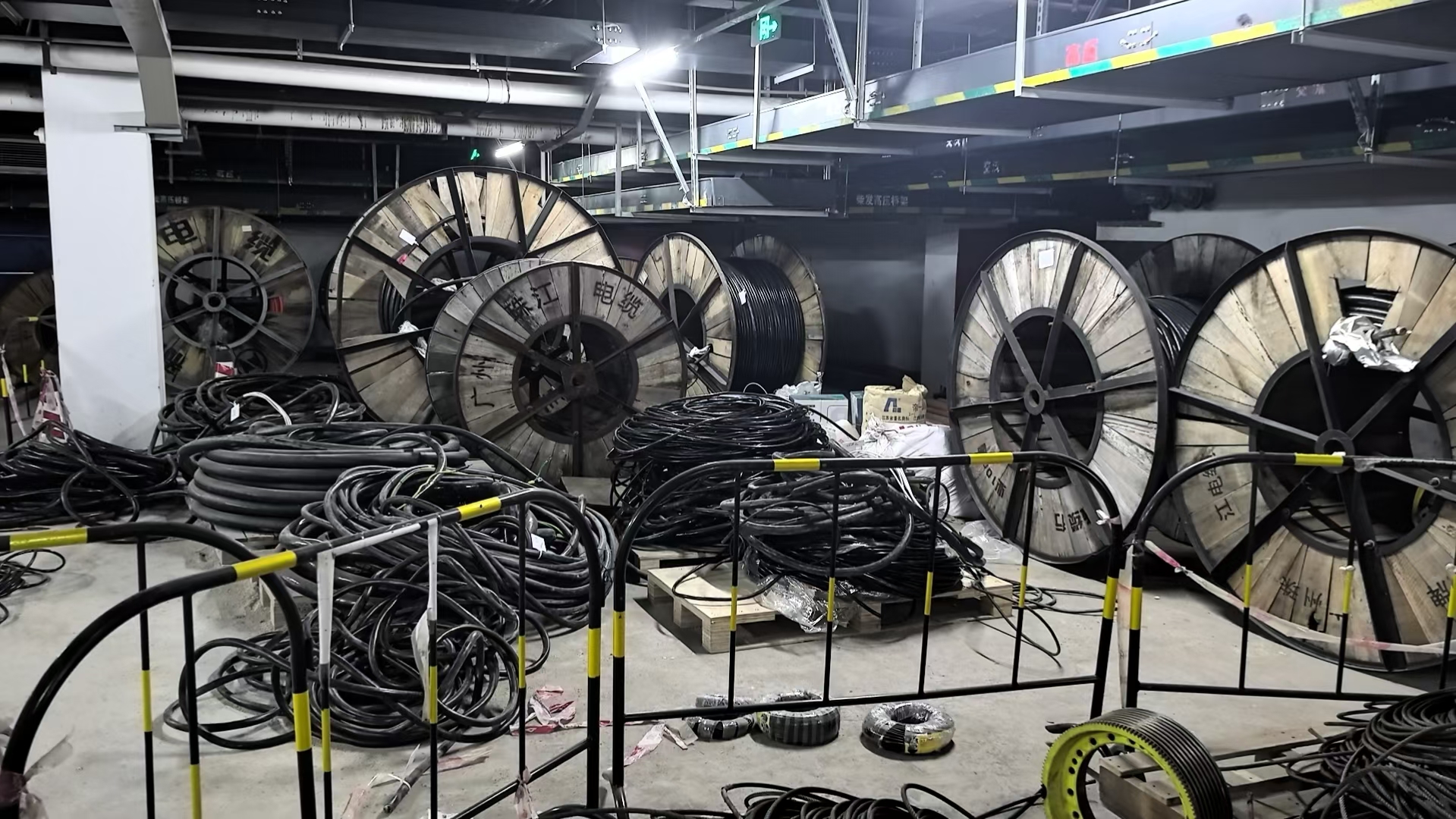工程剩余电缆回收装车