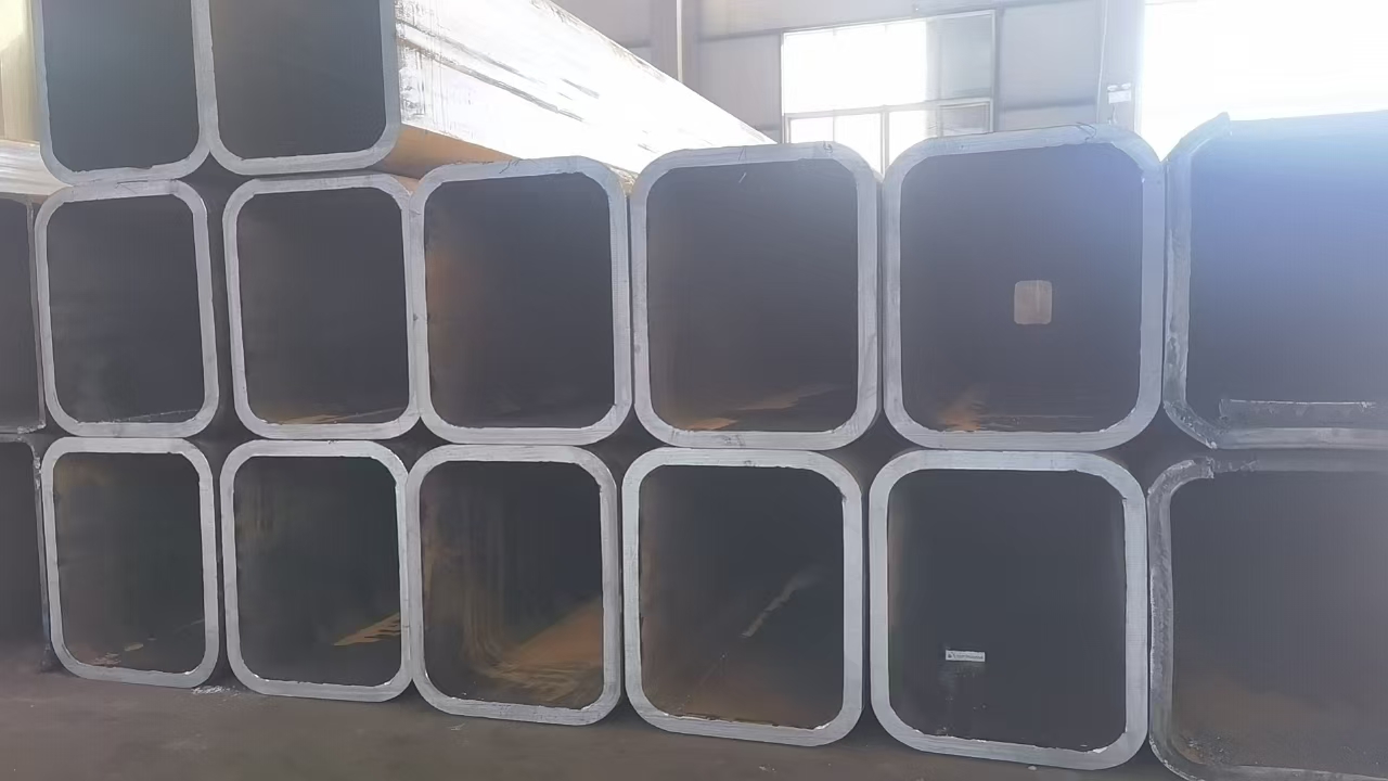 方管