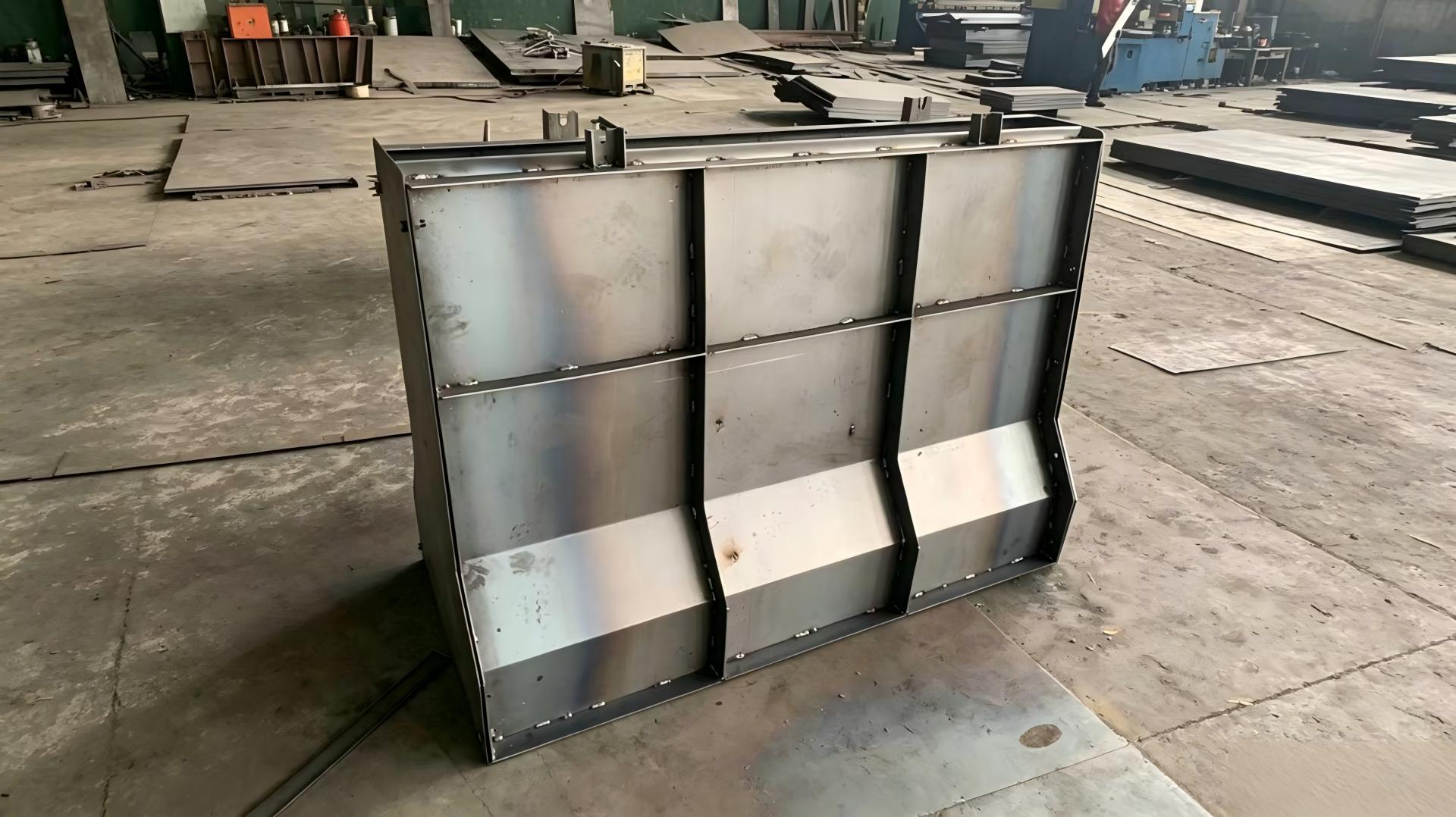 防撞墙模具