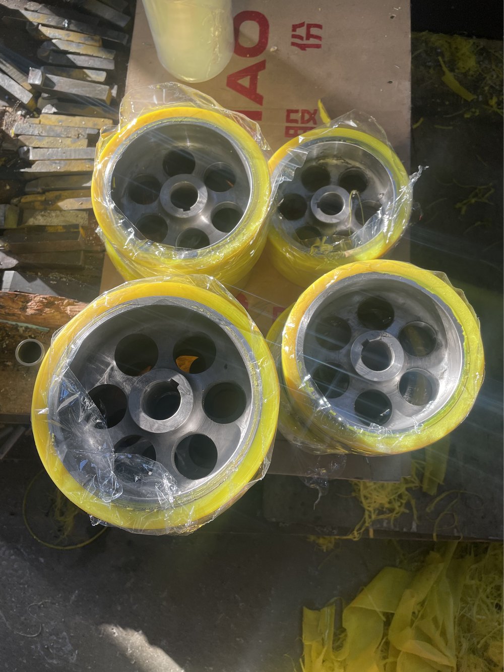 聚氨酯胶辊&middot;刮刀&middot;筛网07.jpg