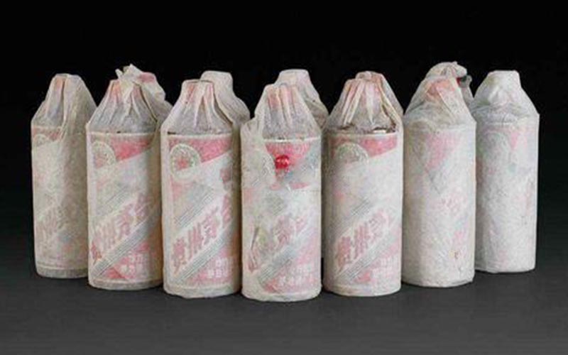 行唐县老酒藏家处置陈年白酒，县域上门解决县城藏品处置难题