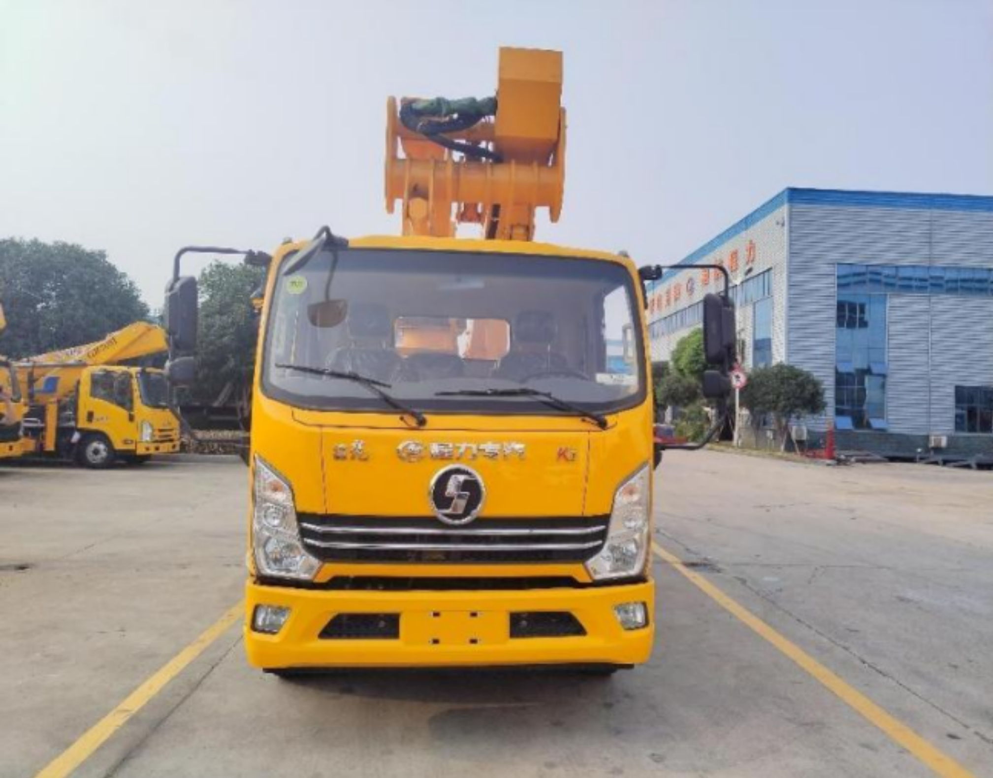 陕汽18米绝缘高空作业车