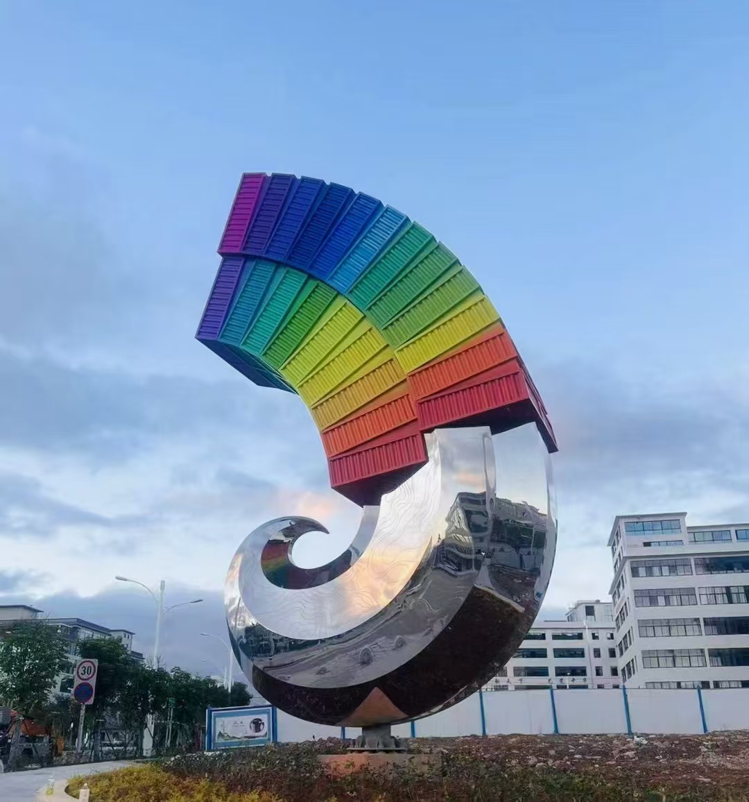 泉州德化城东工业园 不锈钢雕塑