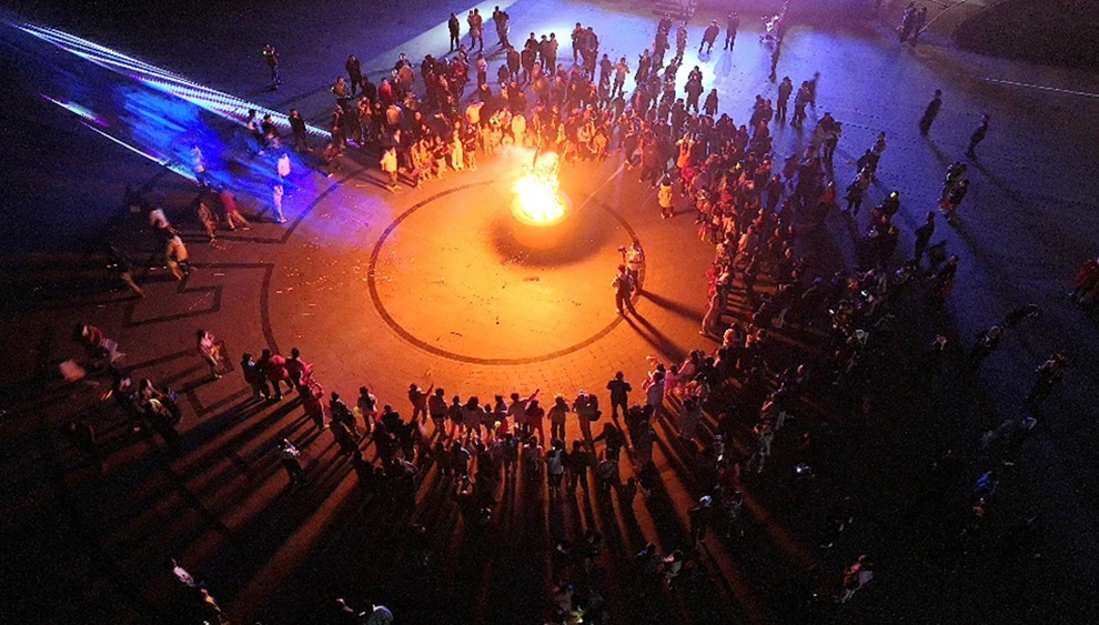 篝火晚会