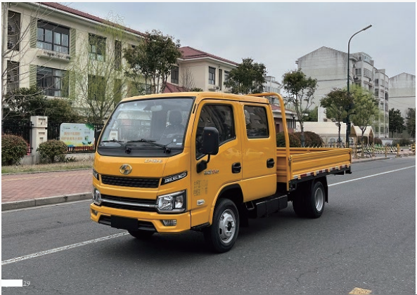 上汽跃进福星S80汽油双排栏板