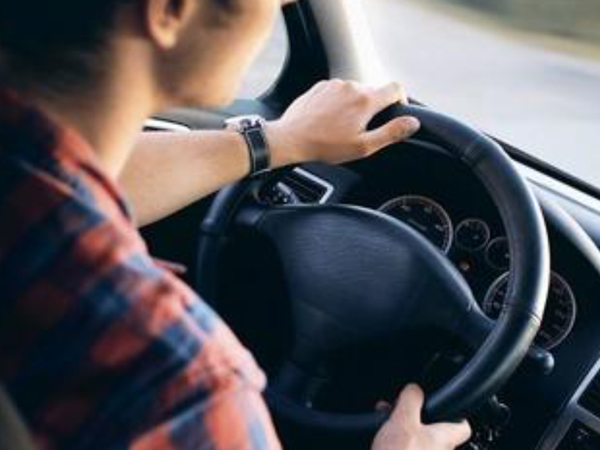 坡道起步要领及方法