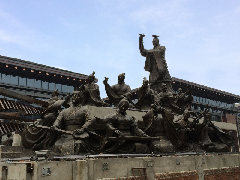 群雕鹿鸣宴