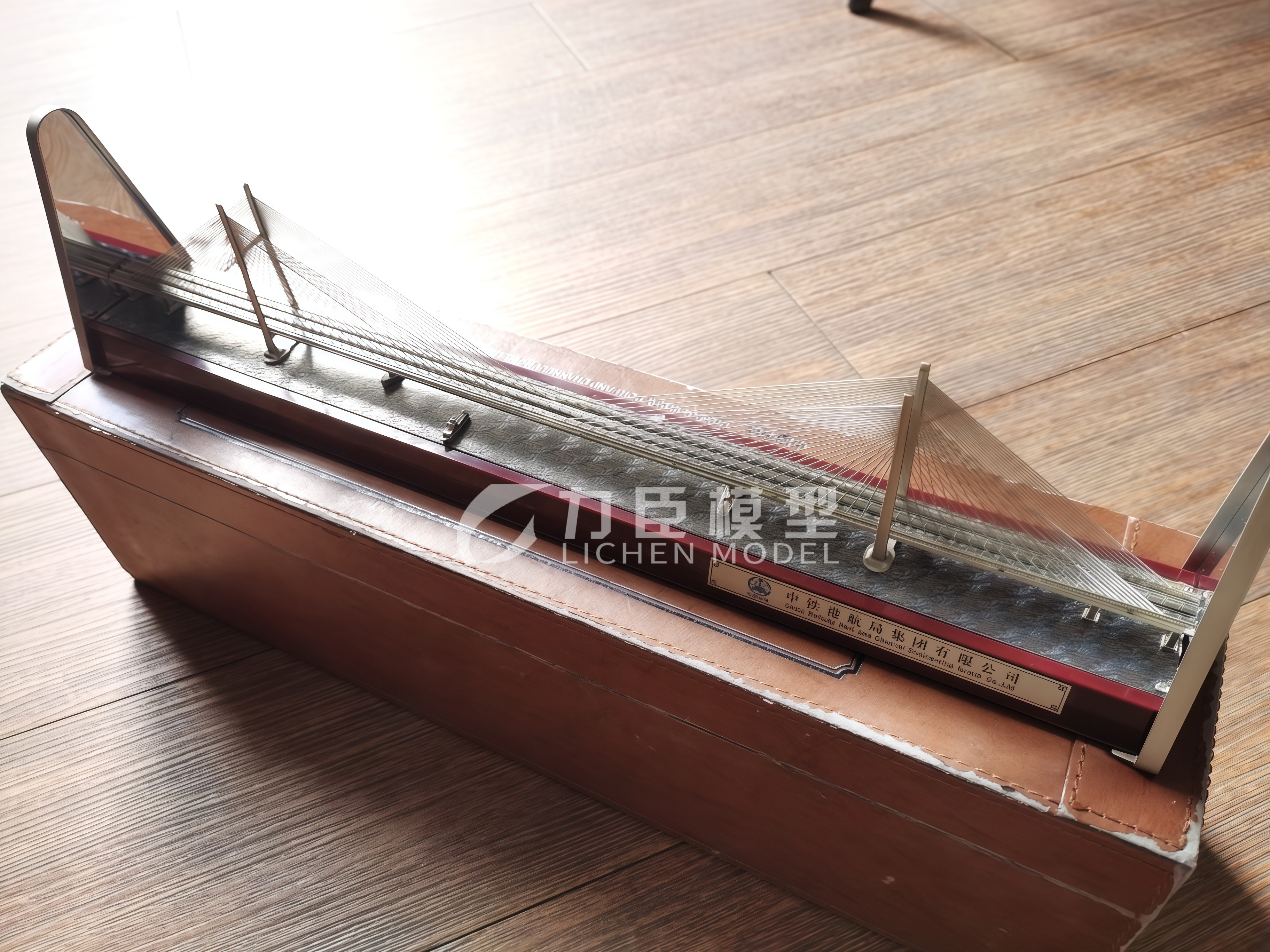 产品模型（桥）