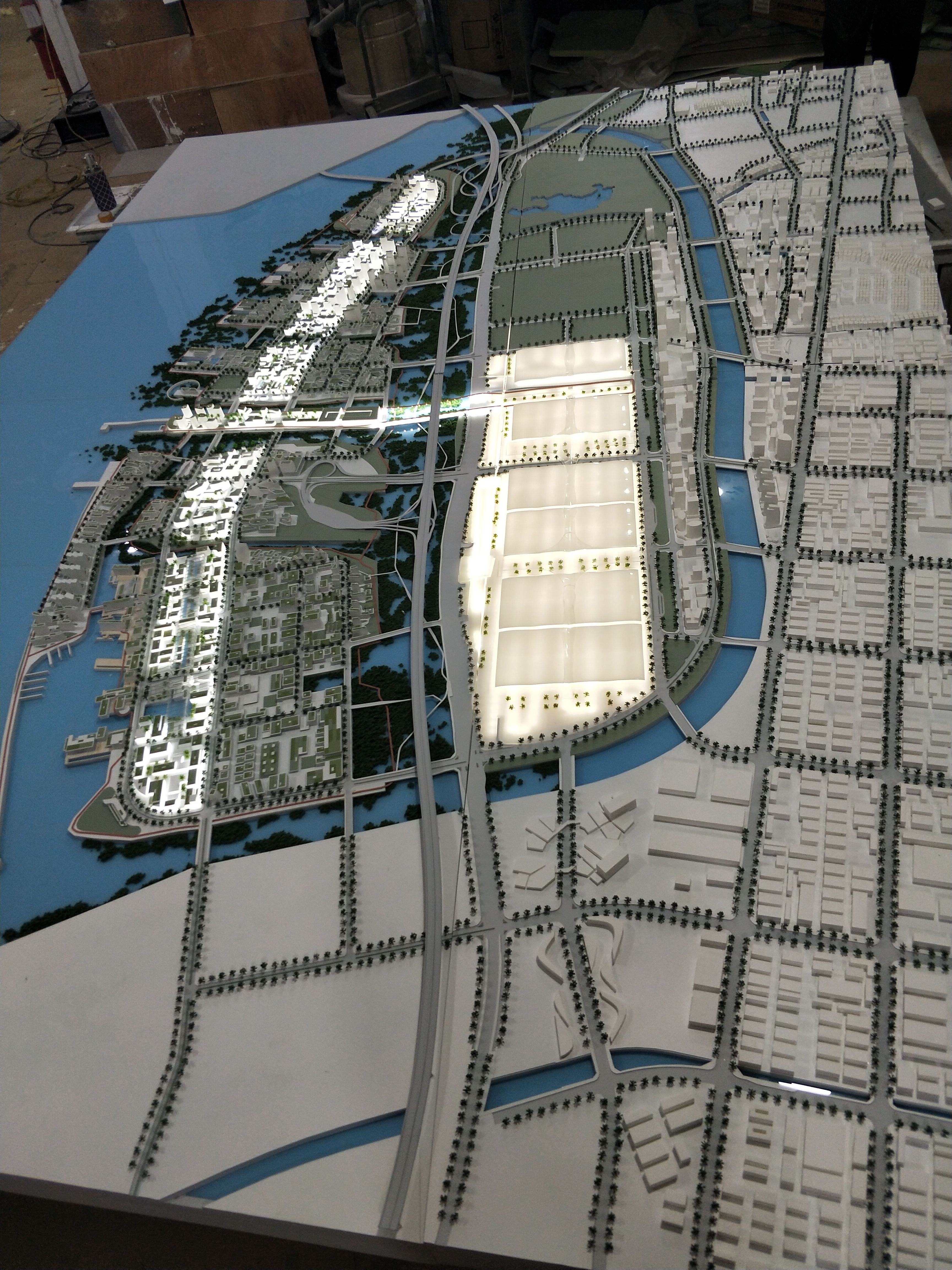塔科玛法兰齐曼城市设计前海项目模型2