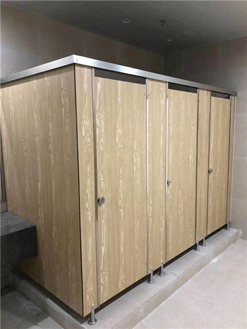 PVC卫生间隔断实例参考
