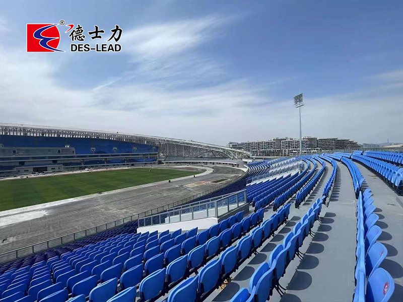 青岛西海岸大学城公共体育馆聚脲防水