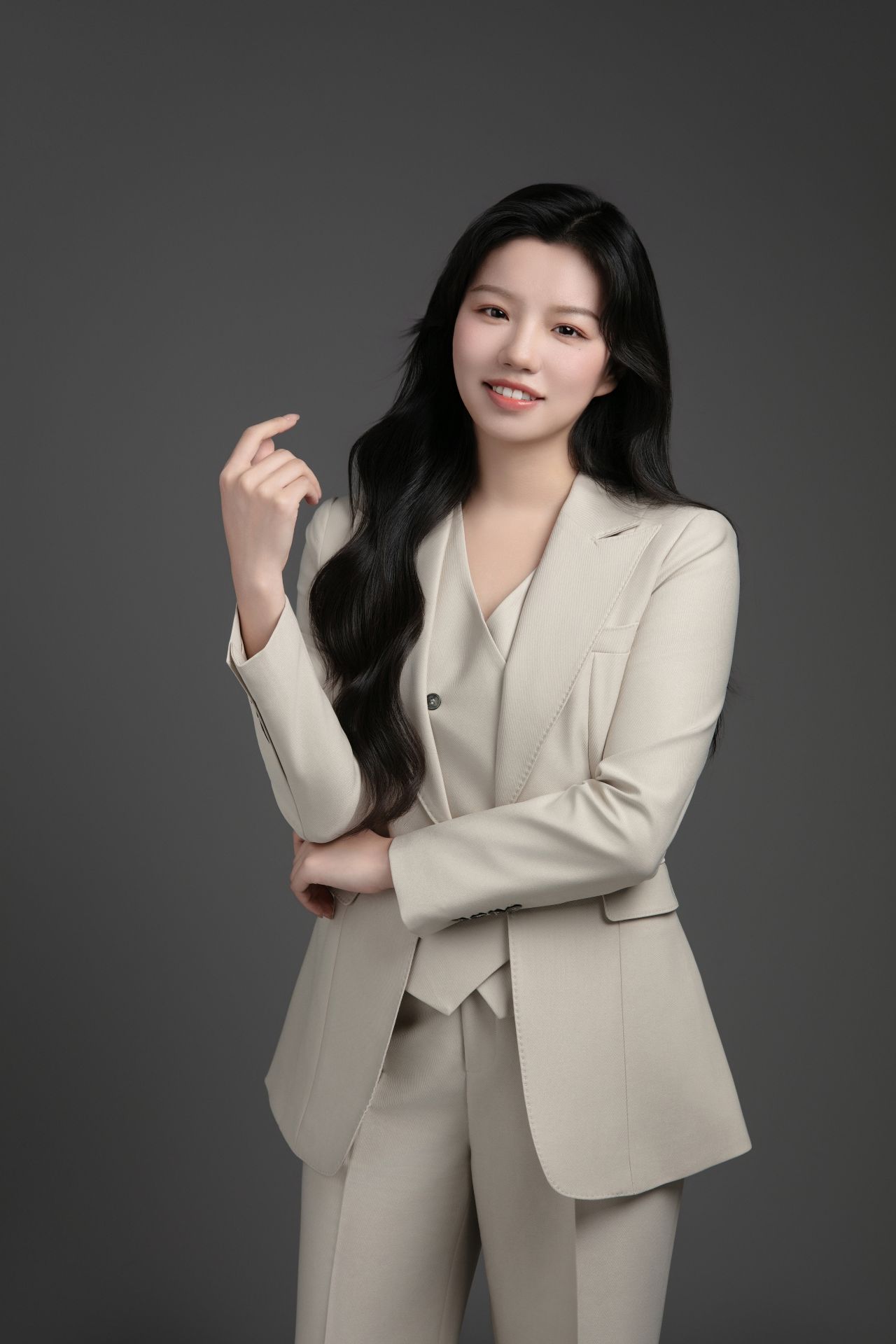 律师执业证号：13213202211456815