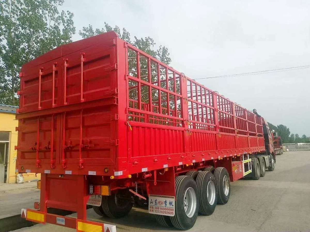 仓栏运输半挂车