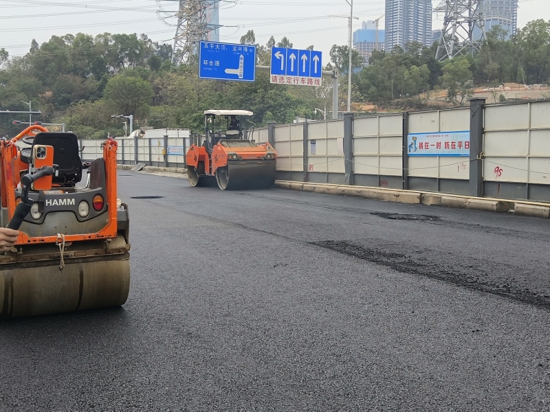 罗湖清水河沥青路面改造