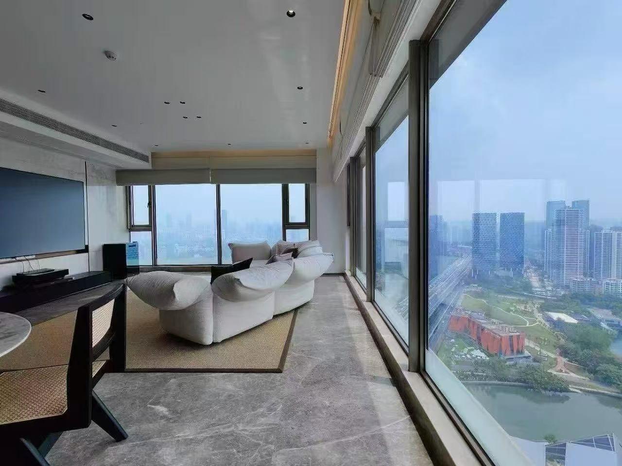 江景大平层极简观景客厅
