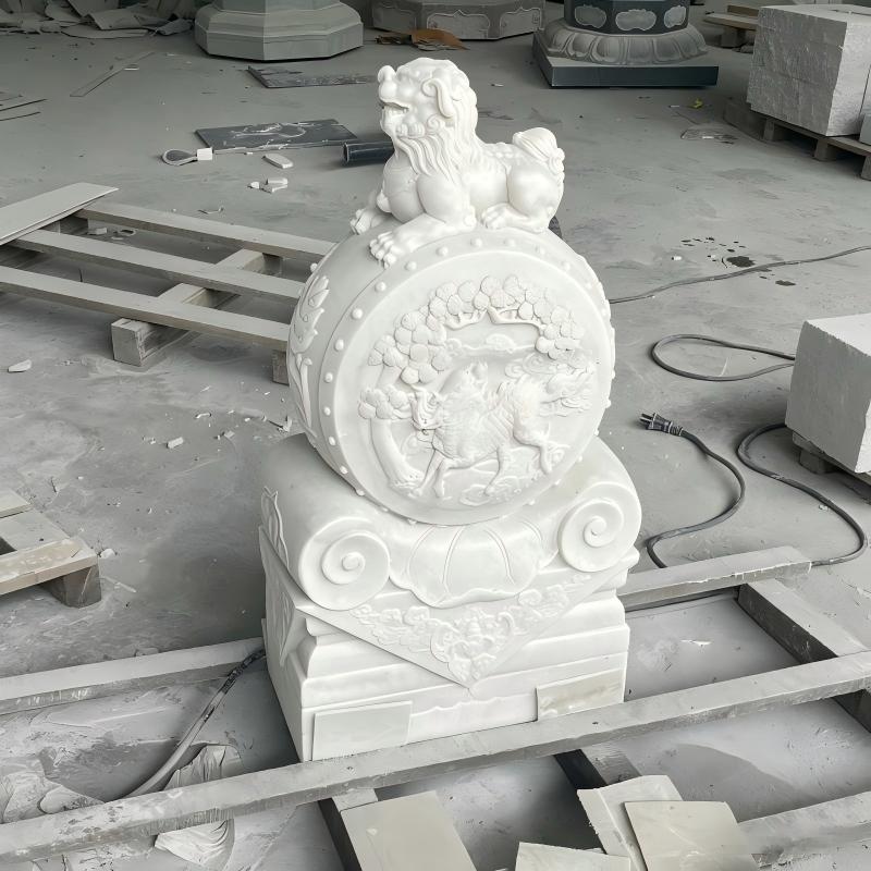 汉白玉石鼓抱鼓石