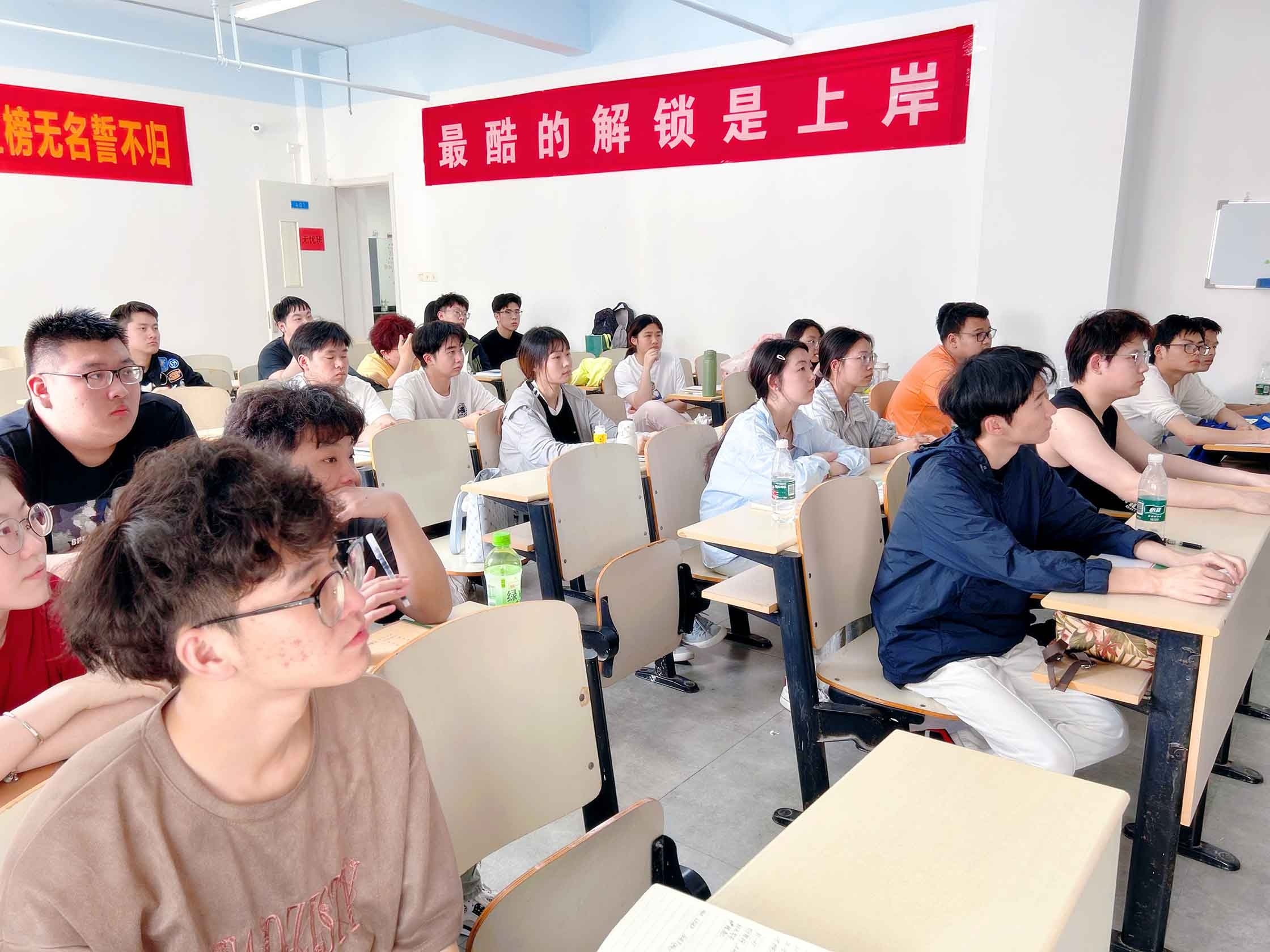 华博专升本英语师资