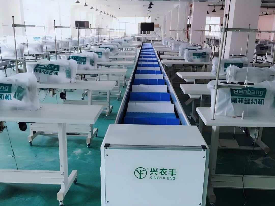 自动化成衣输送流水线