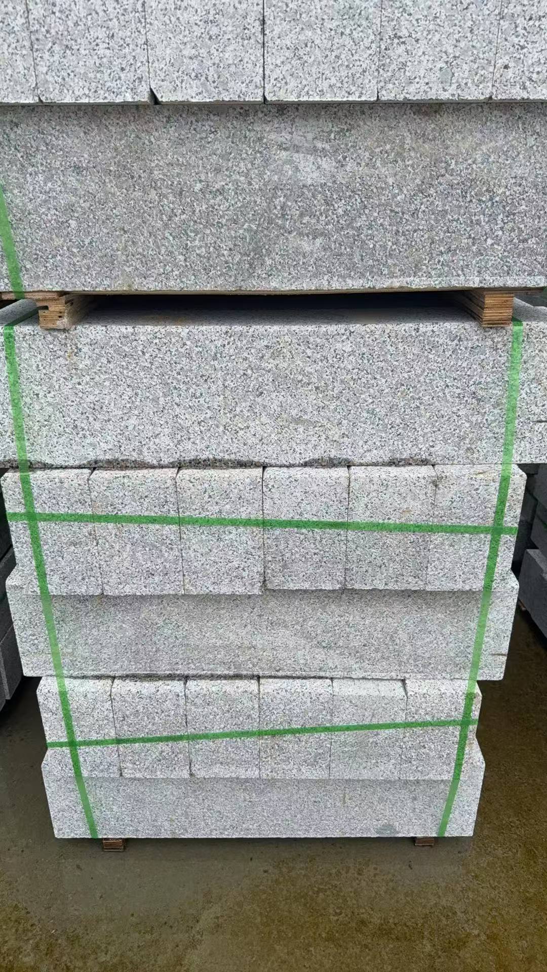 路沿石