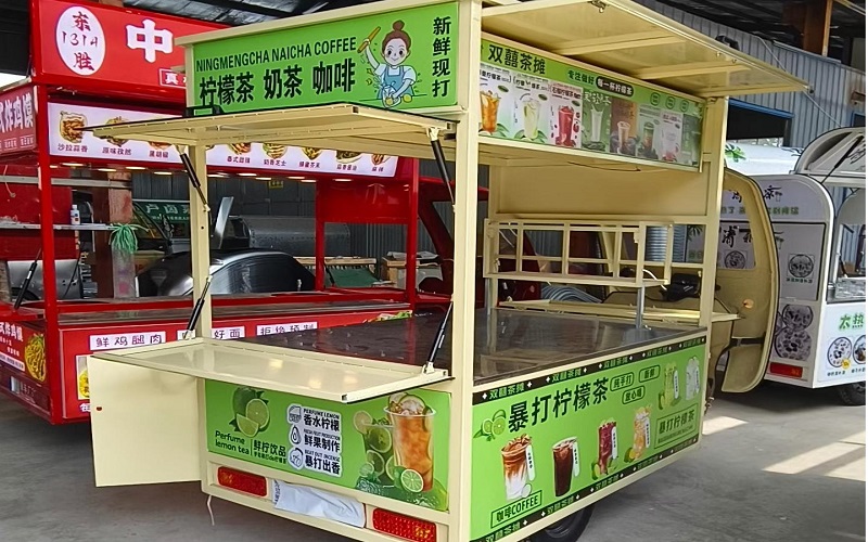 奶茶小吃车