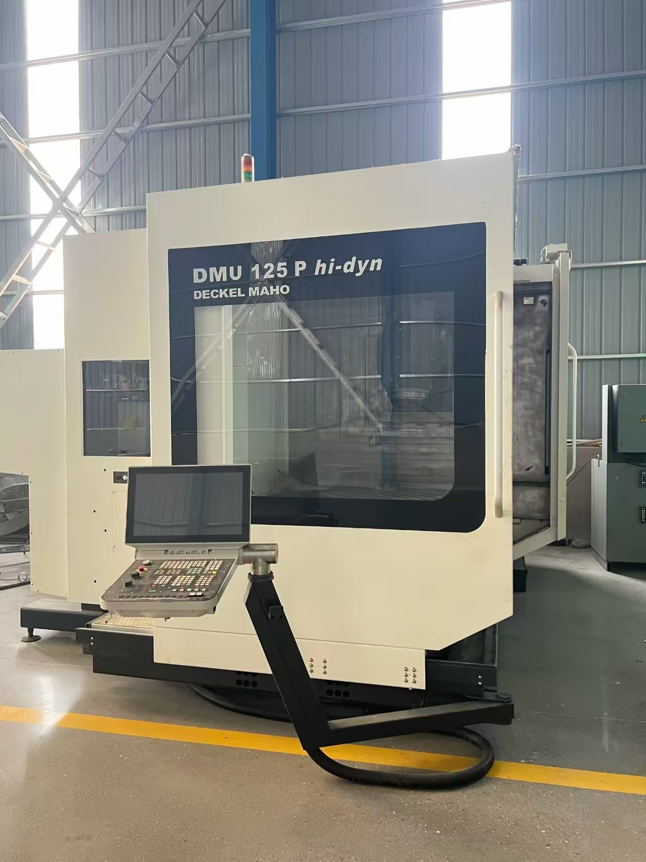 DMU125P五轴联动加工中心