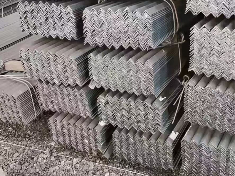 角钢