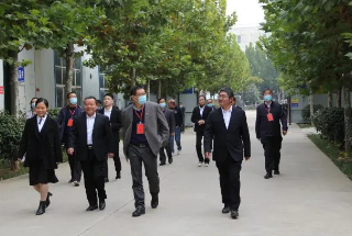 宜阳县政府领导莅临洛阳欧科拜克公司视察调研