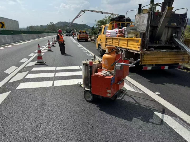水官、清平一期高速路面维修养护工程