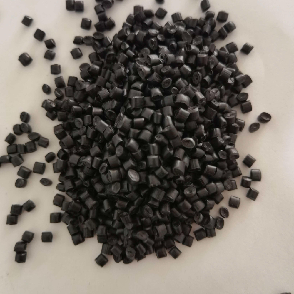 黑色聚丙颗粒