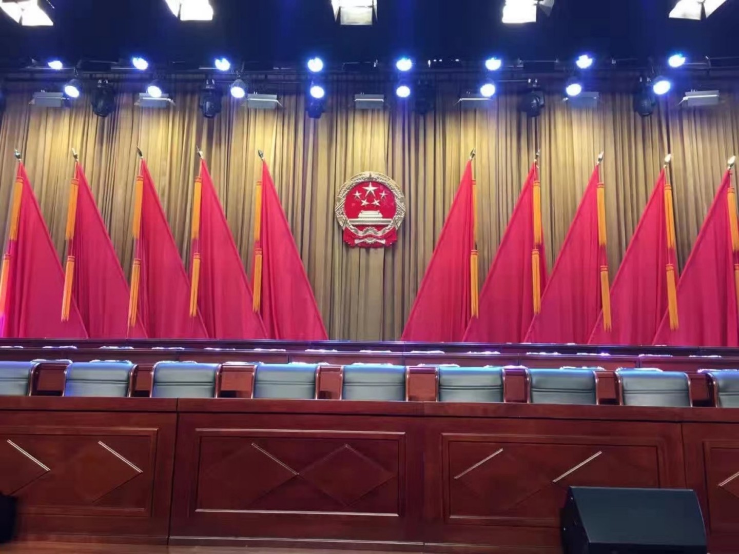 会堂舞台