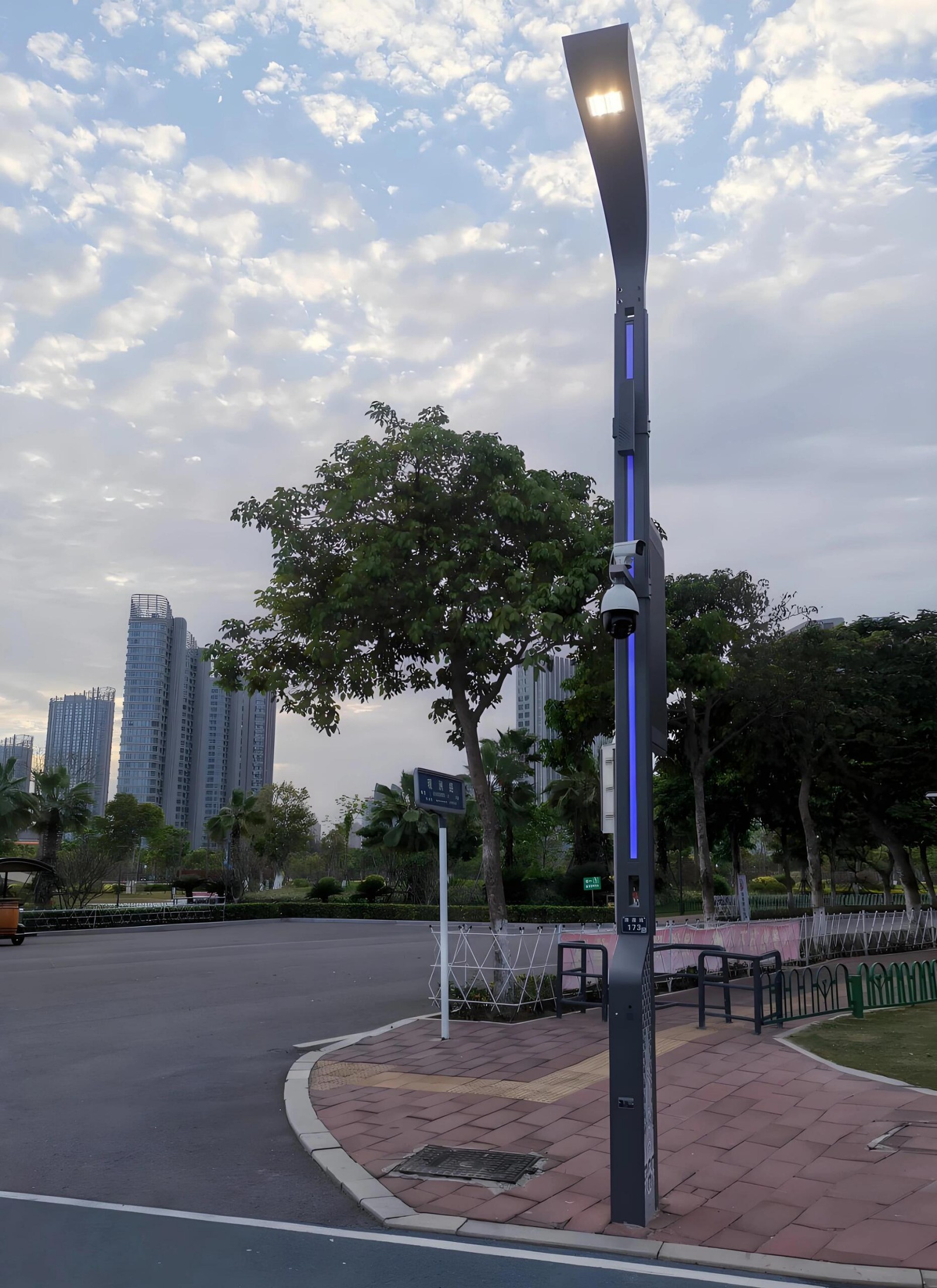 科技景观智慧路灯