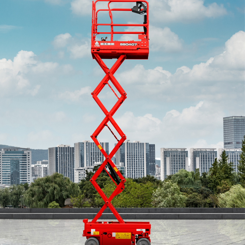高空作业车