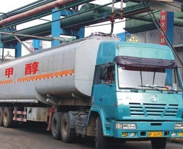 甲醇