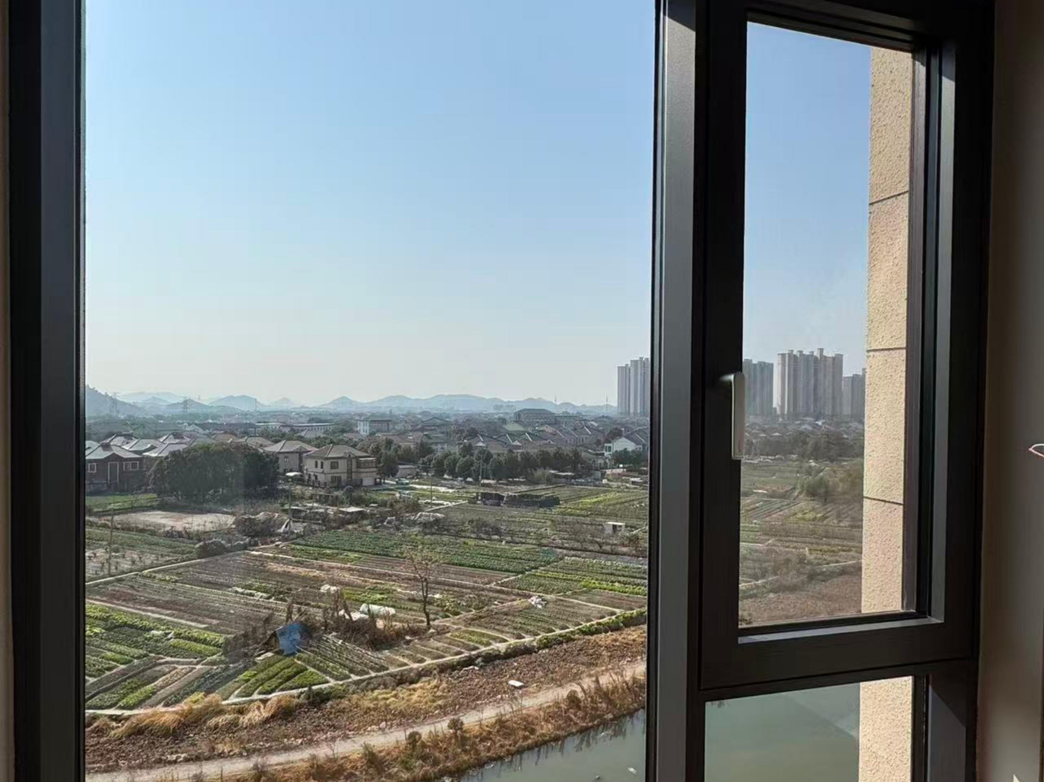 慈溪专业的塑钢窗公司如何选择？本土实力品牌深度解析