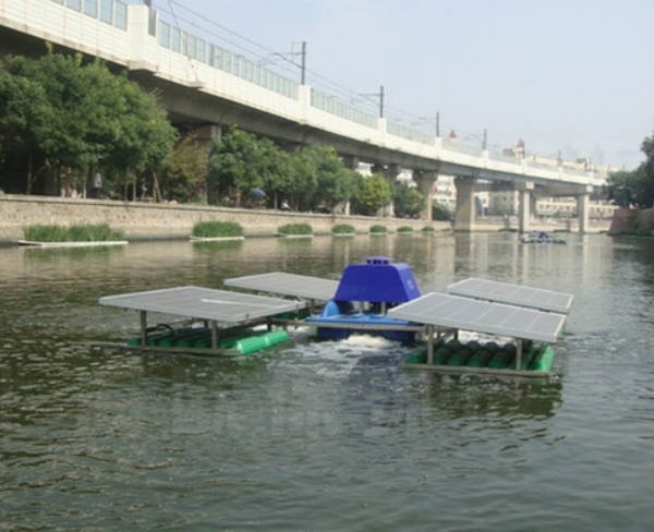 河道太陽(yáng)能曝氣機(jī)