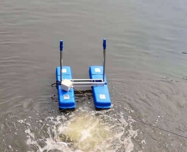 潛水推流器