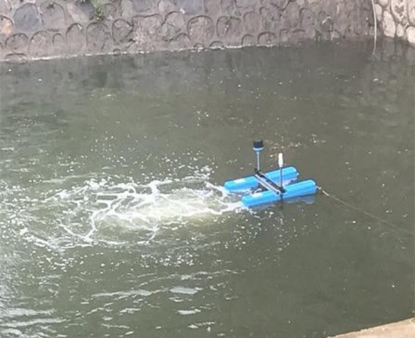 潛水推流器