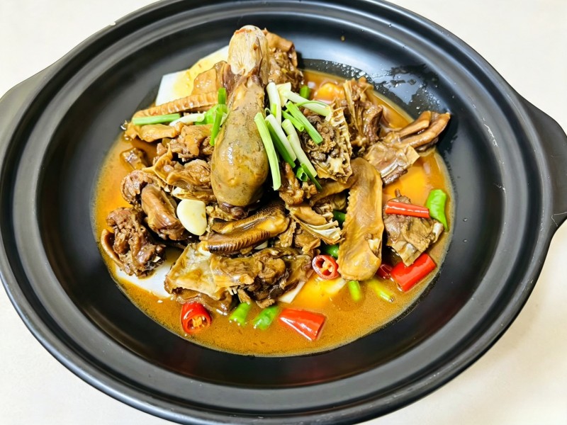 砂锅老鸭煲