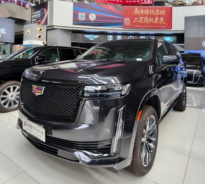 凯雷德柴油标轴运动铂金3.0T