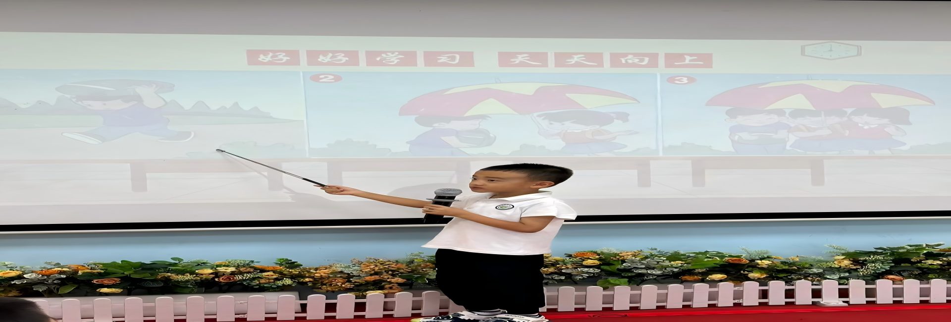 “博士领衔授课，打造自信口才”